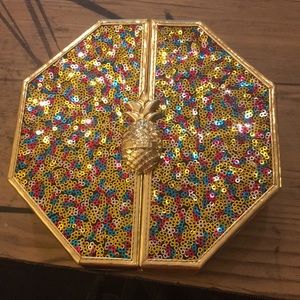 Tarte pineapple palette (collectors edition)